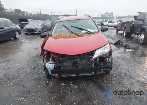 2015 Toyota Rav4 Le z USA, uszkodzony, nr VIN 2T3BFREVXFW336341